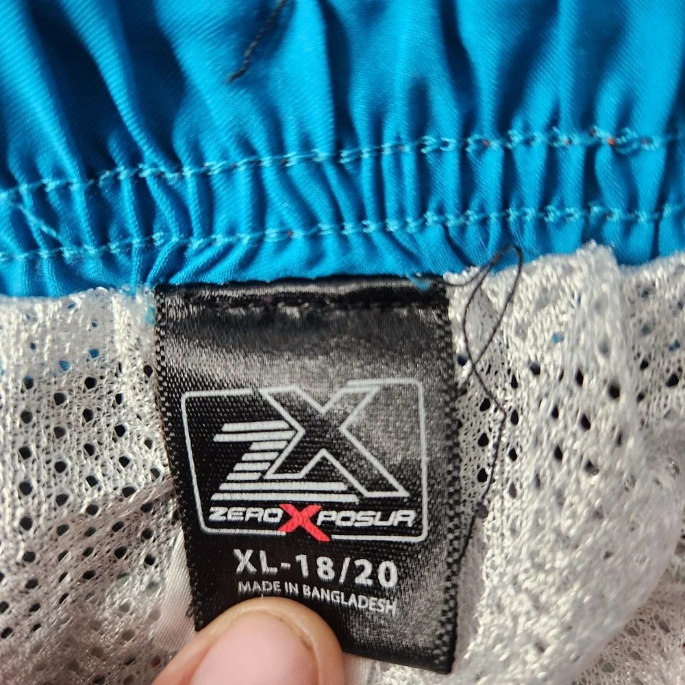 ZEROXPOSUR‎ Swim Trunks Fahrenheit  Size XL(18/20)